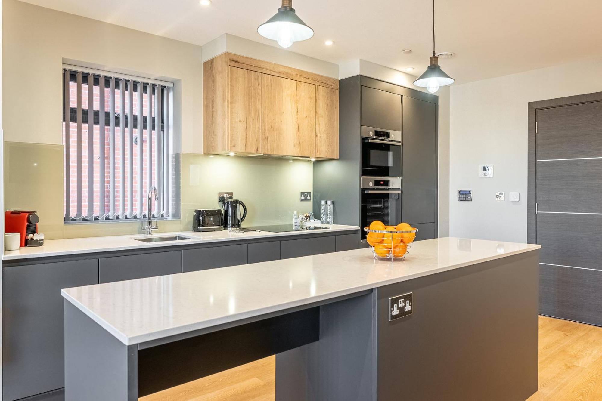 Bond House By Celador Apartments Reading Ngoại thất bức ảnh